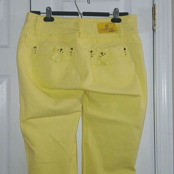 Verox yellow skinny jeans  Sz 16 EUC  these run small see measurements 33W - Picture 6 of 9
